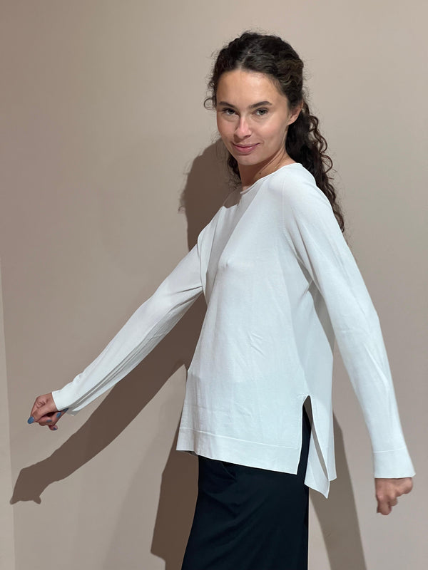 MAGLIA CON SPACCHI IN 2 COLORI