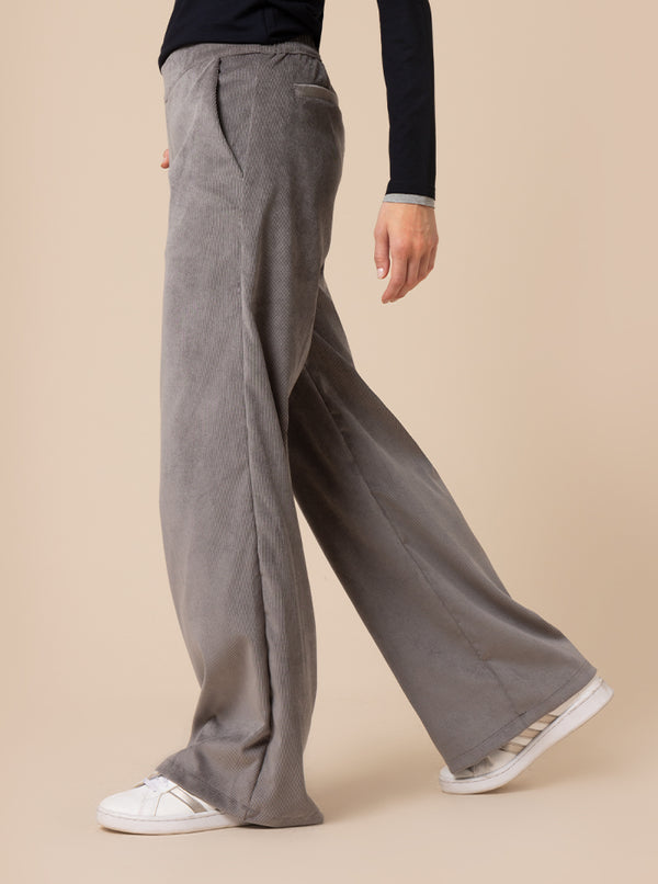 PANTALONE SUSY LARGO IN VELLUTO MILLE RIGHE in 3 colori