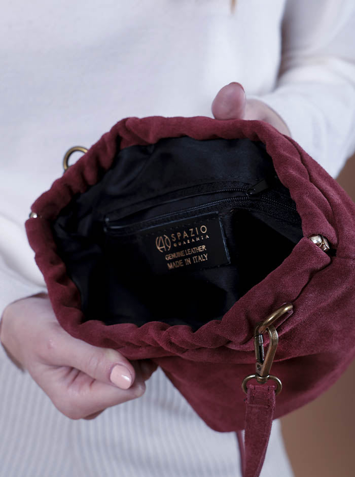 POCHETTE IN PELLE SCAMOSCIATA IN 4 COLORI