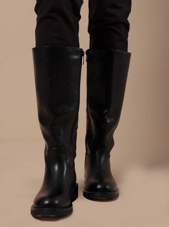 STIVALE IN SIMIL PELLE NERO