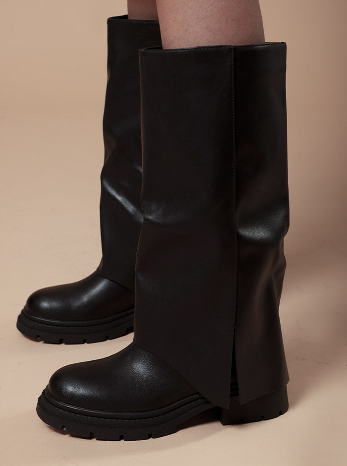 STIVALE IN SIMIL PELLE MOKA