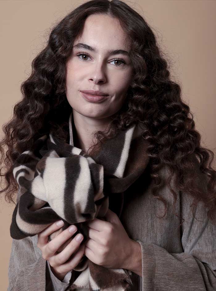 STOLA FANTASIA ZEBRA IN 2 COLORI