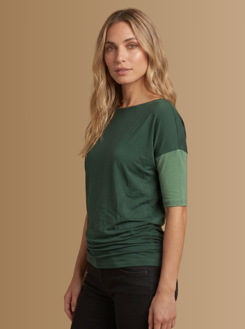 T-SHIRT GIORGIA MEZZA MANICA BICOLORE VERDE