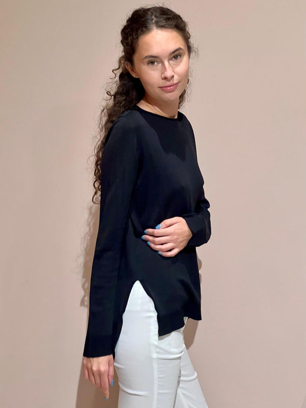 MAGLIA CON SPACCHI IN 2 COLORI
